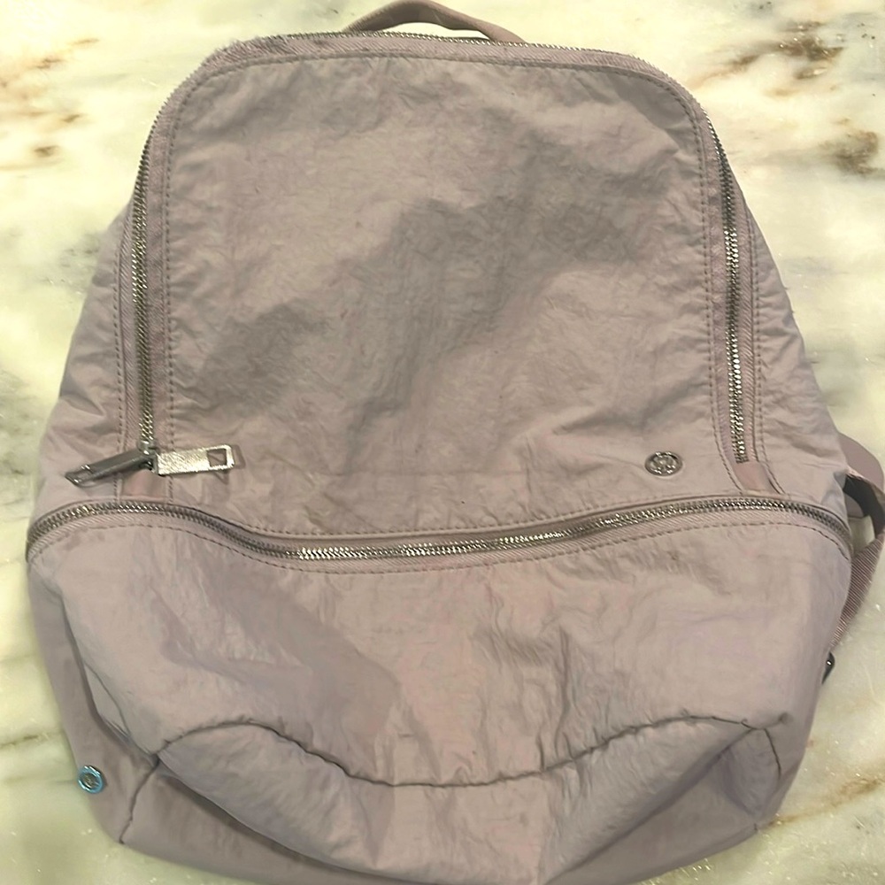 Lululemon Backpack mauve/purple 16x11